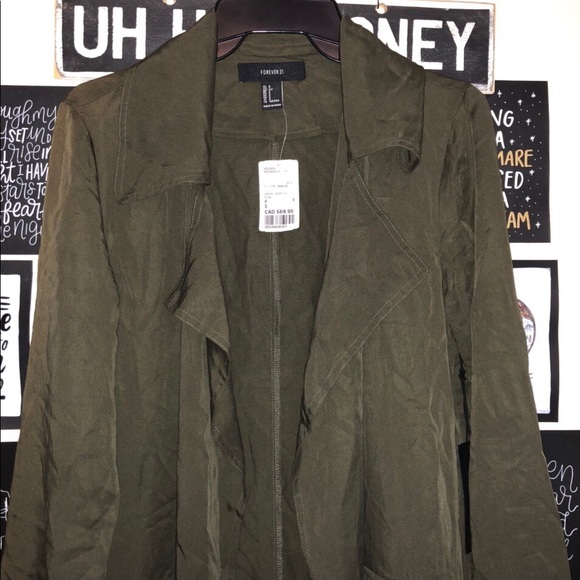 FOREVER 21 TRENCH COAT BRAND NEW WITH TAG - Picture 2 of 3